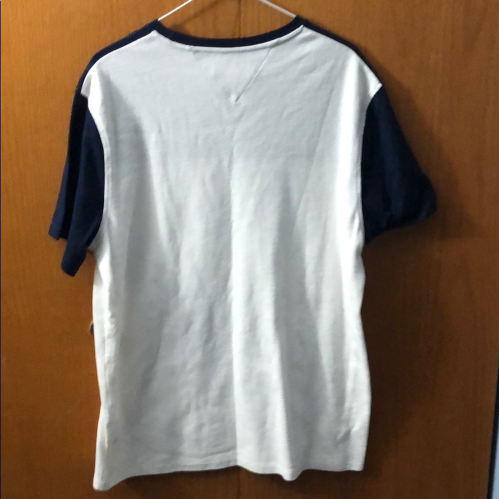 Men’s Tommy Hilfiger short sleeve shirt - Picture 4 of 4